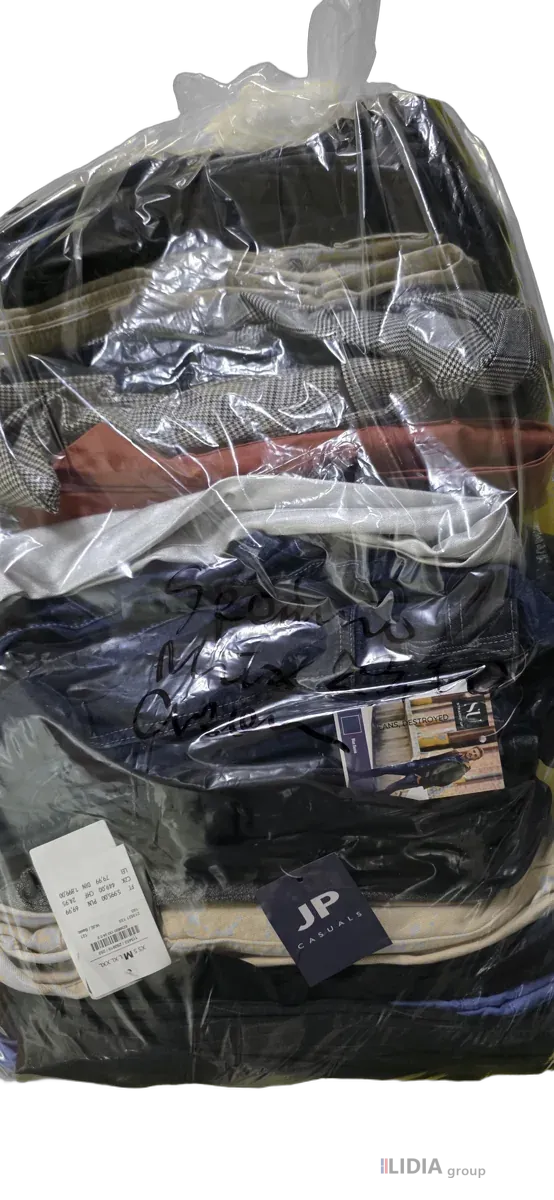 Używane spodnie damskie XL cream na kilogramy, zdjęcie 1