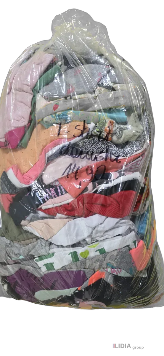 Używane t-shirty damskie na kilogramy, zdjęcie 1